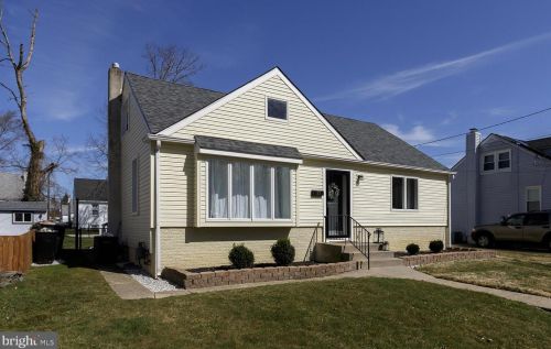 1017 Elmwood Ave, Blenheim, NJ 08012-2704