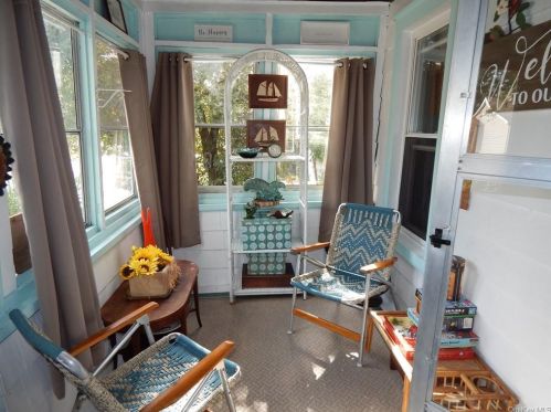 53 Lk Ave, Middletown NY 10940-5911 exterior