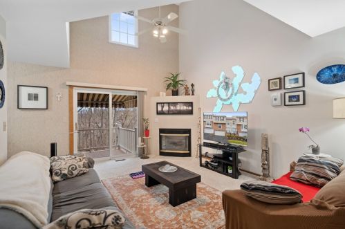 509 Newport Dr, Pittsburgh PA  15235-3228 exterior