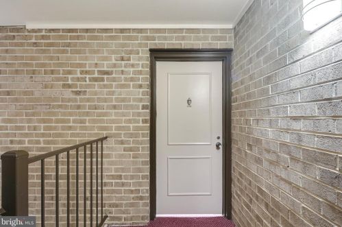 100 Monroe St, Rockville MD 20850-2501 exterior