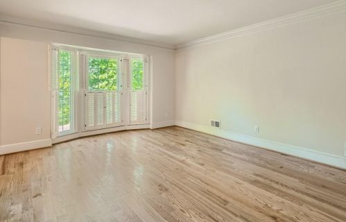 5100 Hidden Branches Cir, Atlanta GA  30338-4021 exterior