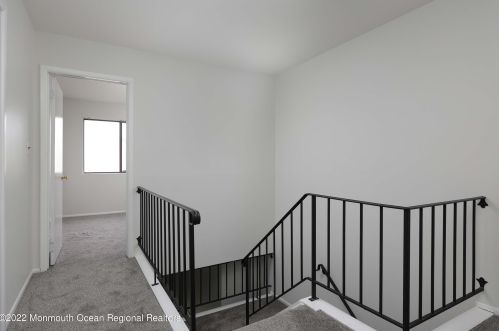 258 Clubhouse Dr, Middletown NJ 07748-1340 exterior