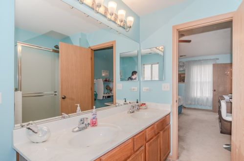 3114 Nantucket Dr, Joliet IL 60435-9024 exterior