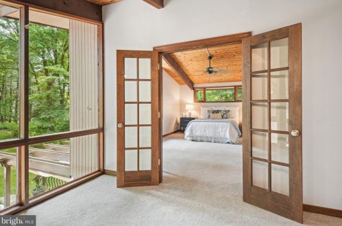 209 Bryants Nursery Rd, Silver Spring MD 20905-3840 exterior