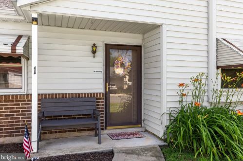 1 Ferris Ct, New Castle DE  19720-5169 exterior