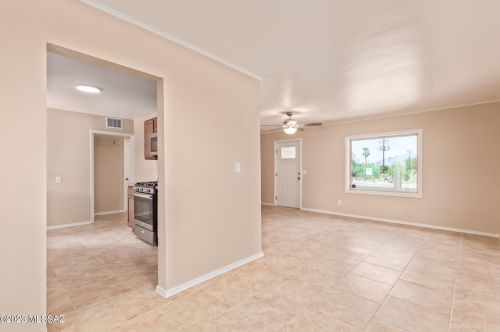 3702 Seneca St, Tucson AZ 85716-3205 exterior