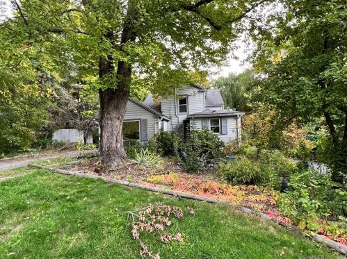 66 Elmwood Ter, Torrington, CT 06790-3236