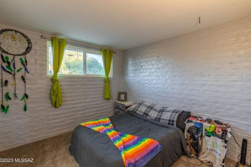 8051 Malvern St, Tucson AZ  85710-4238 exterior