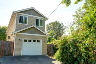 8818 3 Ave, Seattle WA  98168-2642 exterior