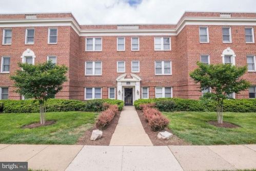 719 Saint Asaph St, Alexandria, VA 22314-1911