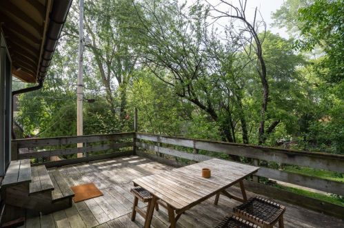 2414 Jarvis St, Milwaukee WI  53211-2128 exterior