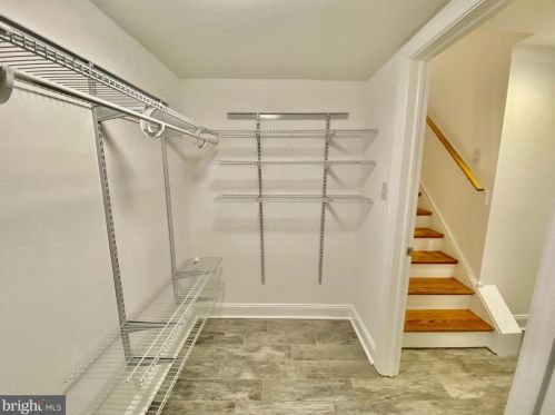 1640 Jackson St, Philadelphia PA 19145-2427 exterior