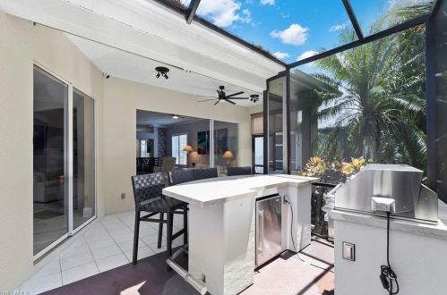 1806 Leamington Ln, Naples FL 34109-1453 exterior