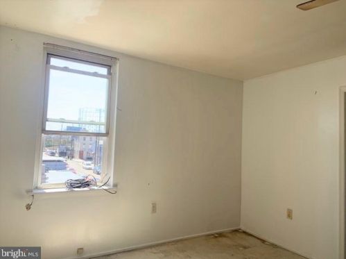 2113 28 St, Philadelphia PA 19145-2522 exterior