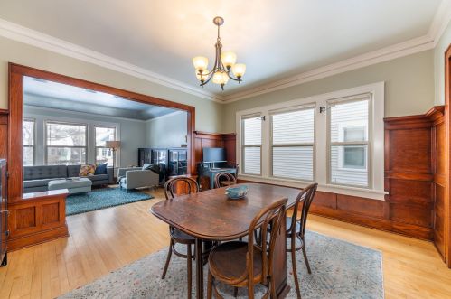 2421 46, Milwaukee WI 53210-2918 exterior