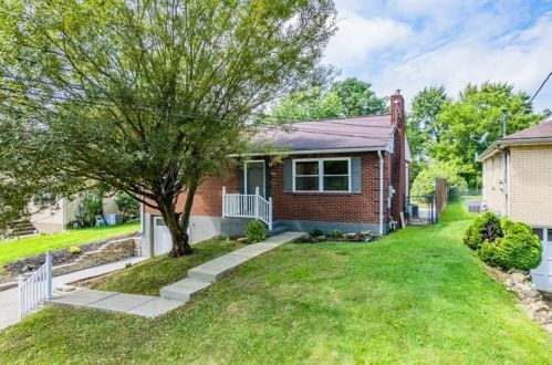 150 Garlow Dr, Pittsburgh, PA 15235-1913