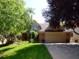 1661 154th St, Omaha NE  68138-7409 exterior