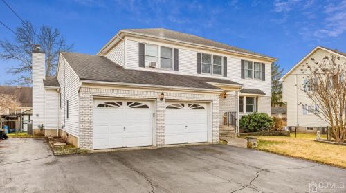 80 Summer St, Edison, NJ 08820-2436