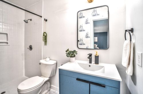 1202 Sprucebrook Dr, Kalamazoo MI 49048-5814 exterior