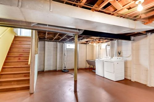 2704 63, Milwaukee WI 53216-2113 exterior