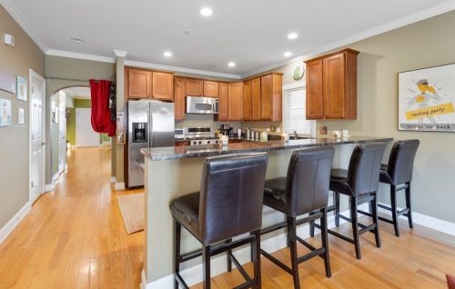 3419 Kolmar Ave, Chicago IL 60712-4703 exterior