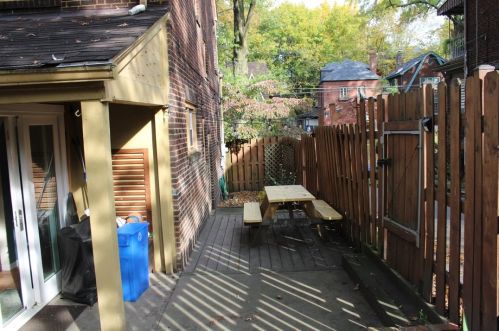 109 Race St, Pittsburgh PA  15218-1337 exterior