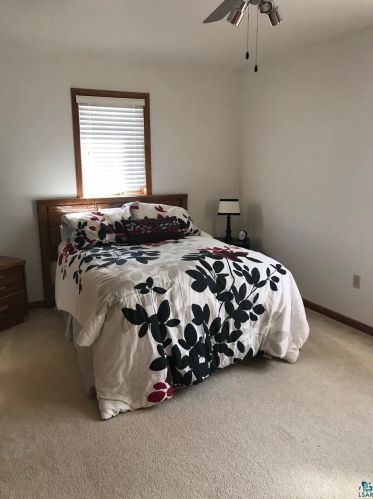 1418 106 Ave, Duluth MN 55808-1813 exterior