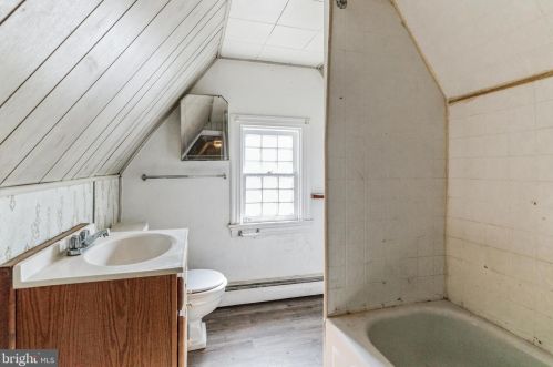 210 York St, Pottstown PA 19464-5252 exterior