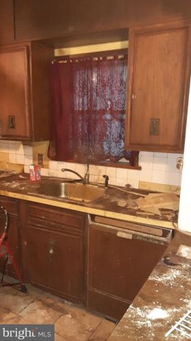 204 Spg St, Trenton NJ 08618-4611 exterior