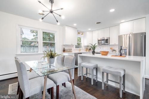 8705 Old Mount Vernon Rd, Alexandria VA  22309-2013 exterior