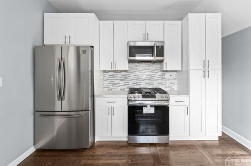 8254 Carpenter St, Chicago IL  60620-3127 exterior