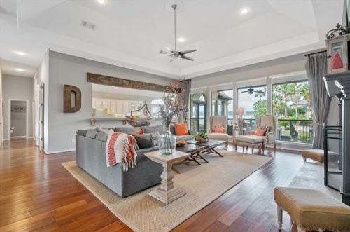 135 April Breeze St, Montgomery TX 77356-5882 exterior