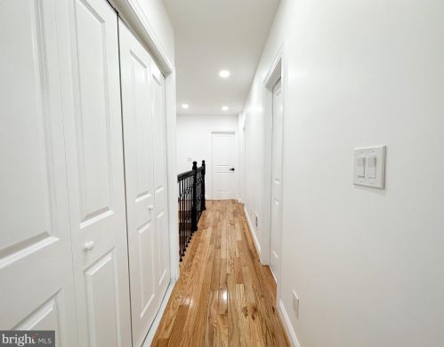 5217 New Hampshire Ave, Washington DC 20011-7920 exterior