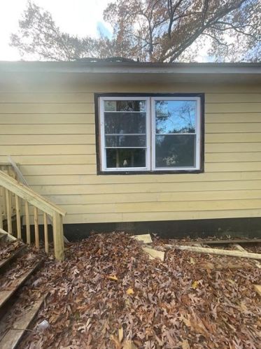 1401 Mcclelland Ave, Atlanta GA  30344-1610 exterior