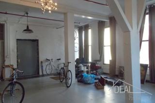 67 Washington Ave, Brooklyn NY  11205-1201 exterior