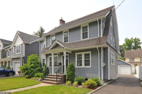 210 Mountainview Ave, Scotch Plains NJ  07076-1418 exterior