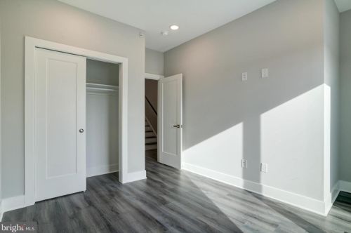 5233 Chancellor St, Philadelphia PA  19139-4016 exterior