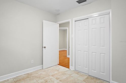 2012 Chelsea St, Tampa FL  33610-6124 exterior