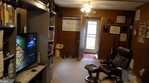 829 Decatur St, Washington DC  20017-3918 exterior