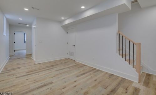 21 New St, Montclair NJ 07042-4543 exterior