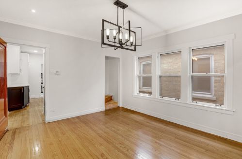 1837 Nagle Ave, Chicago IL  60707-4022 exterior