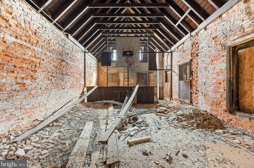 1600 18 St, Philadelphia PA 19145-1435 exterior