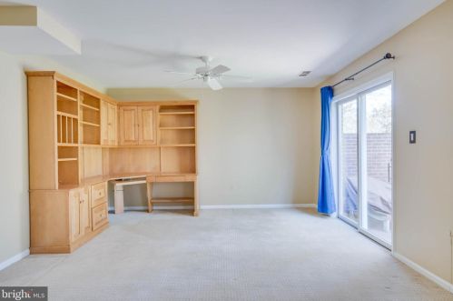 617 Azalea Dr, Rockville MD 20850-2010 exterior