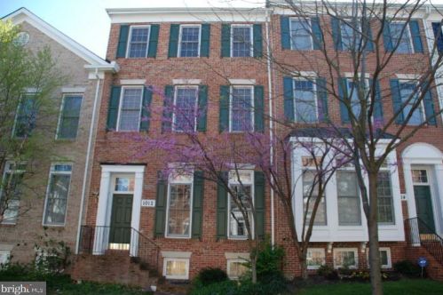 1012 Havencrest St, Rockville MD  20850-6090 exterior