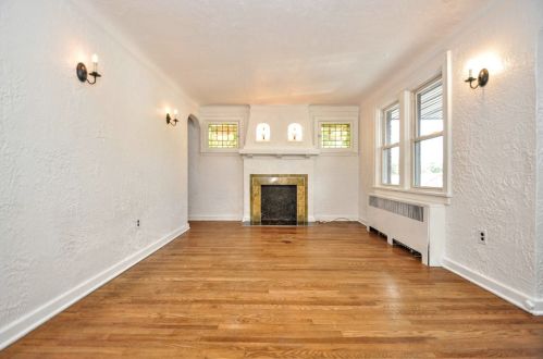 2046 Jacob St, Pittsburgh PA 15210-2451 exterior