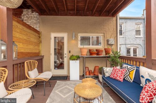 133 Adams St, Washington DC 20001-1611 exterior