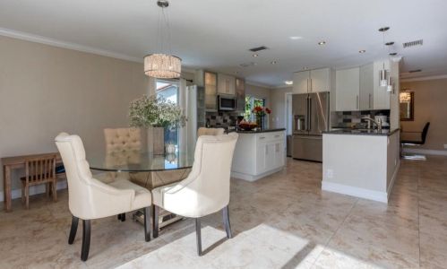 7250 4th Ave, Boca Raton FL  33487-2352 exterior