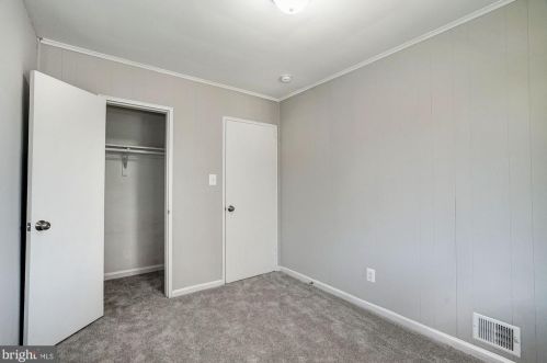 872 Bellevue St, Washington DC 20032-6002 exterior