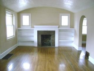 1033 High St, Springfield MO  65803-1415 exterior