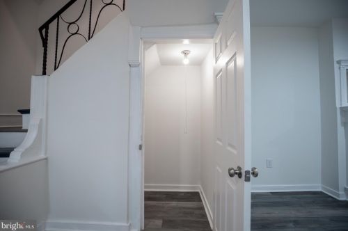 5148 Hazel Ave, Philadelphia PA 19143-1526 exterior